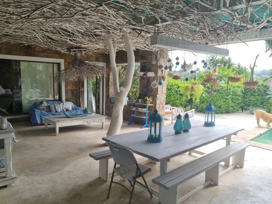 4 Bedroom Property for Sale in Gonubie Eastern Cape